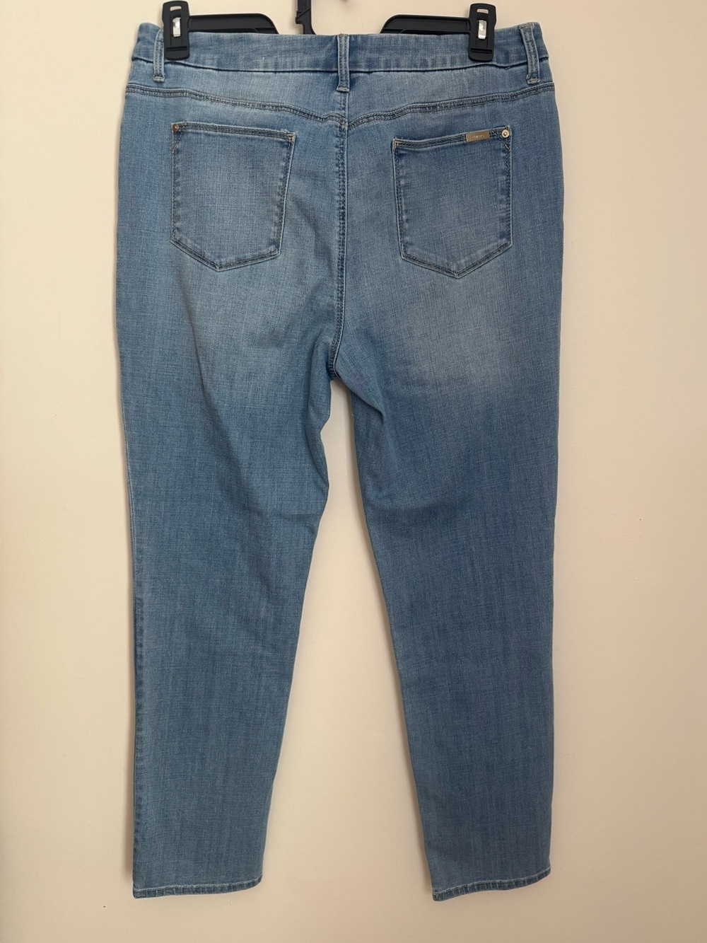 Chico’s So Slimming Girlfriend Slim Leg Ankle Jeans 12 2R Patchwork Embellished - Picture 2 of 9